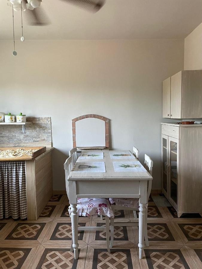 B&B Le Carrube Sava Dış mekan fotoğraf